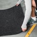 FitNord Gummimatte svart 6 mm (10 m rull), med hvite prikker 4